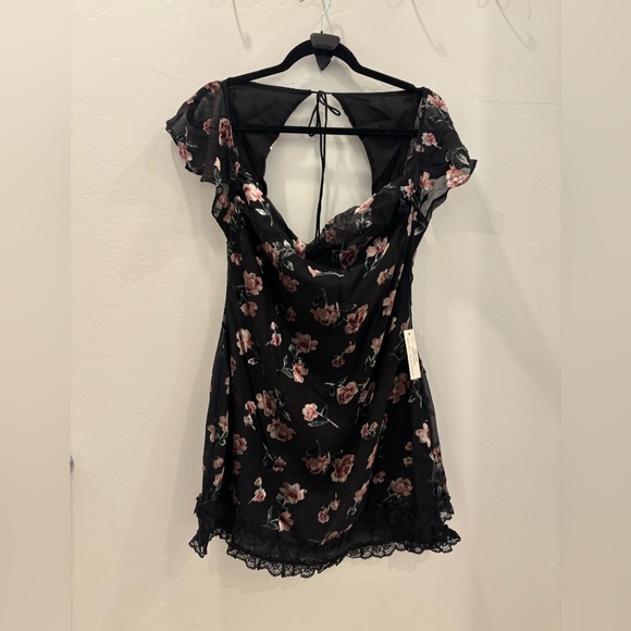 NWT For Love And Lemons Black Floral Dress - Picture 2 of 6